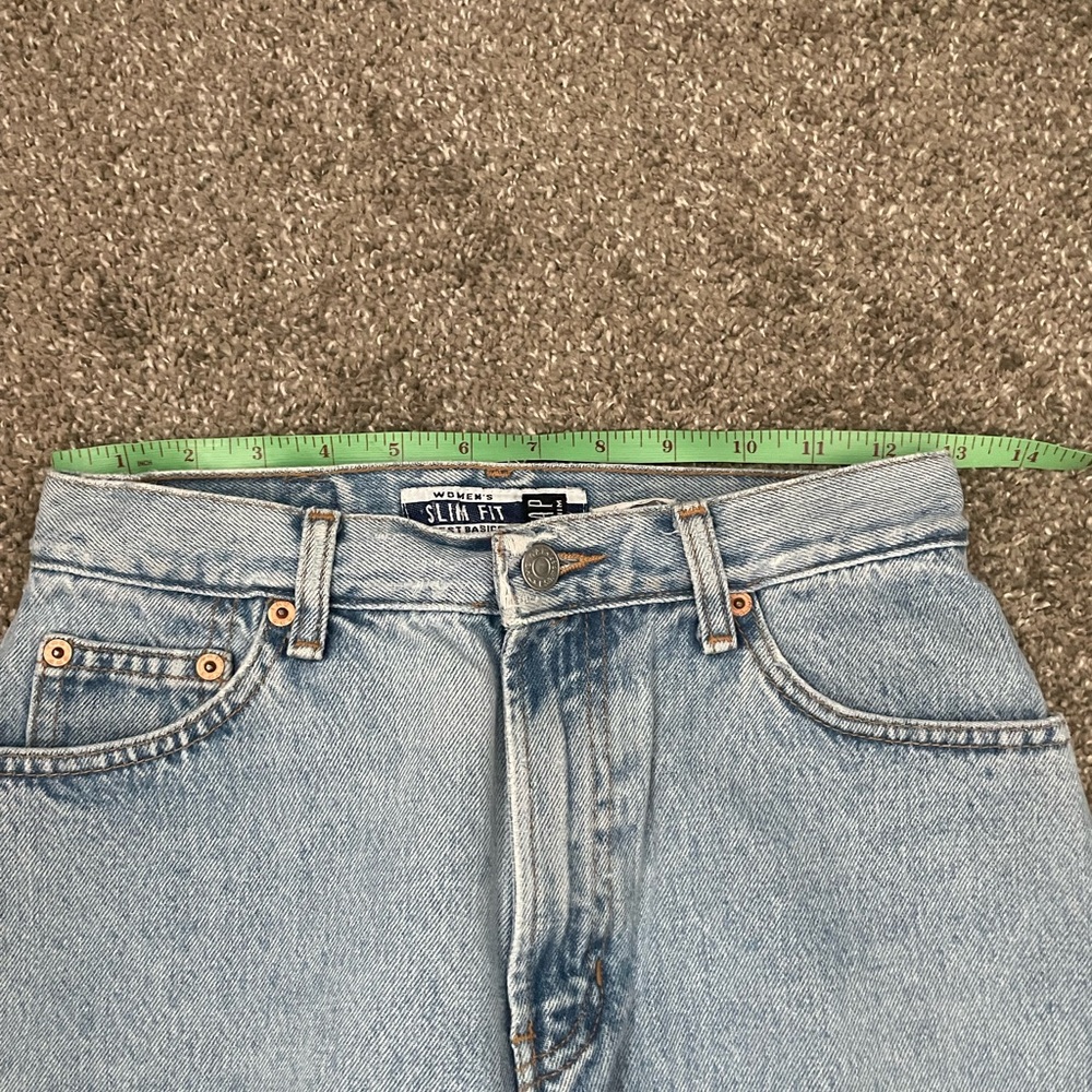 Vintage Gap Light Wash Jeans - Picture 5 of 6